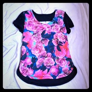 Lightweight lululemon lightweight shirt